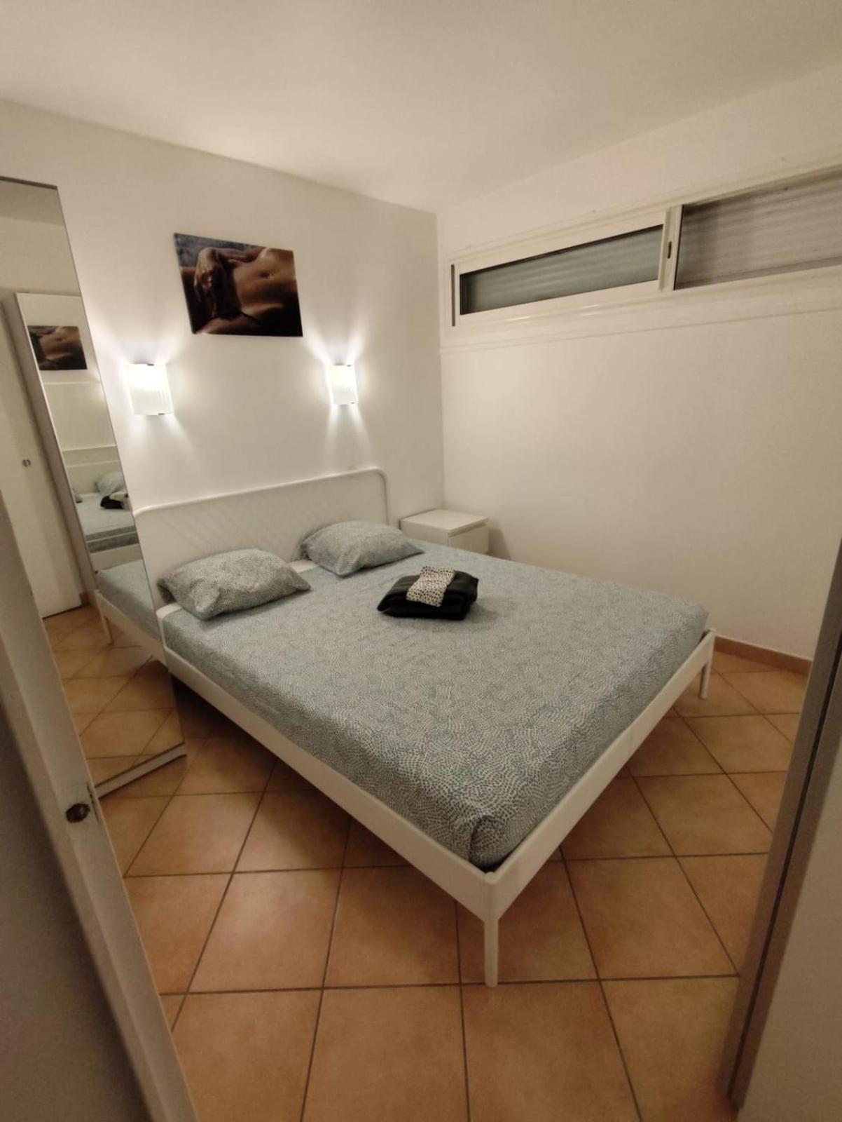Naturiste Cap D'Agde Port Ambonne 239 외부 사진